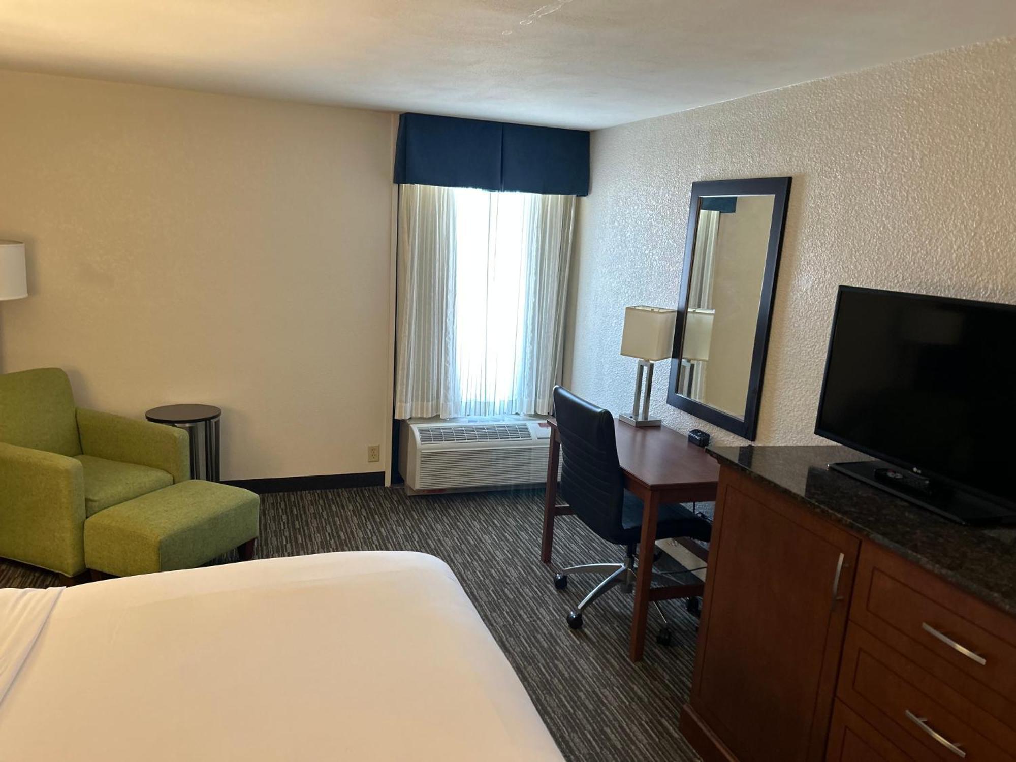 Heritage Inn & Suites St Louis Fenton, Trademark By Wyndham Exterior foto